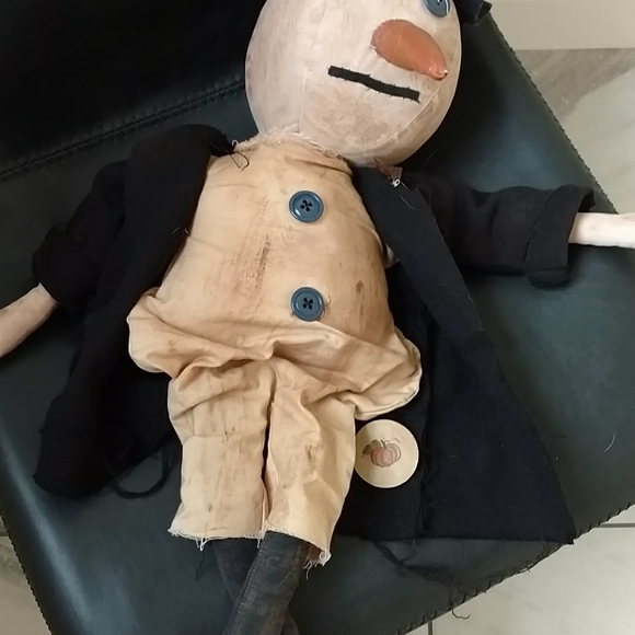 Handmade Vintage Snowman - Picture 3 of 8